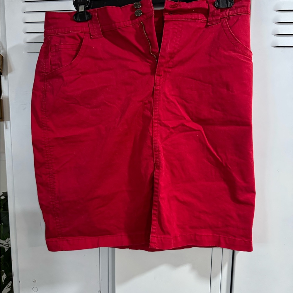 St. John's Bay Bold Red Skirt